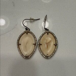 Stella & Dot Ivory drop earrings